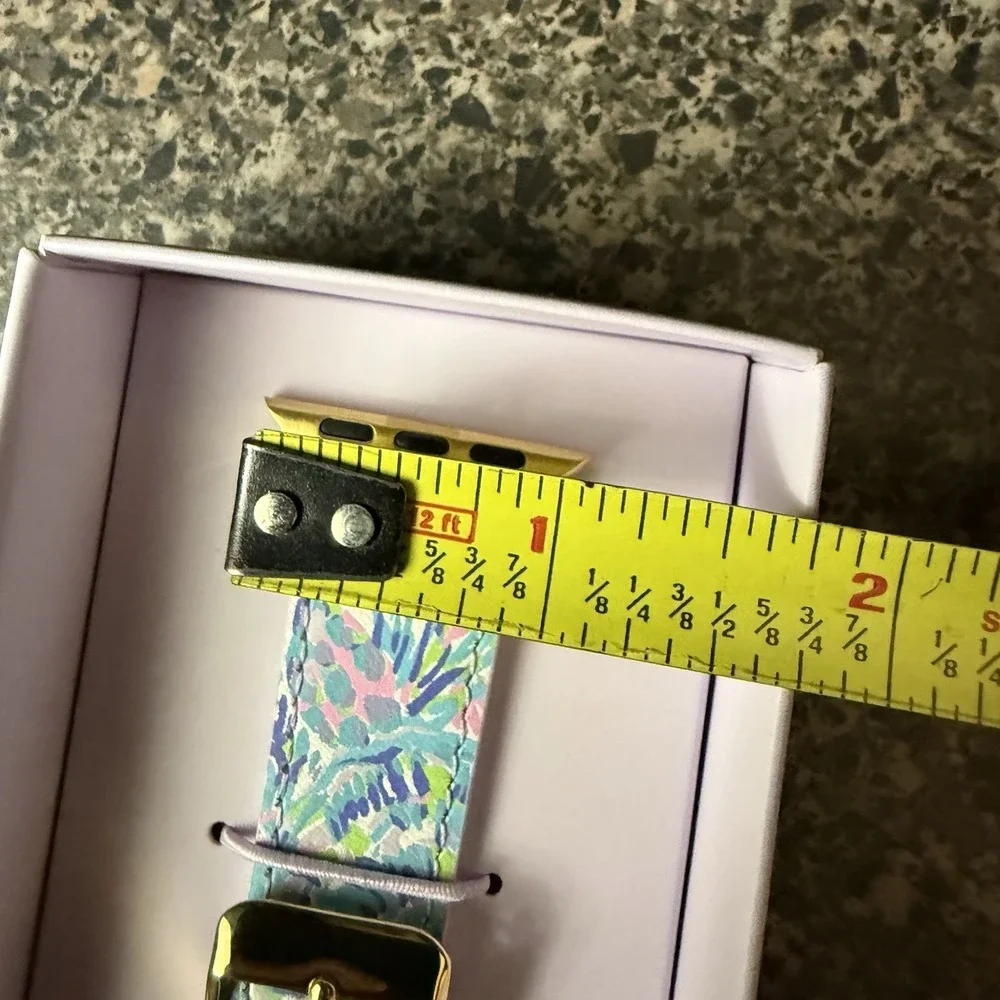 Lilly Pulitzer Leather Apple Watch Strap Band 38mm/40mm Shell Of A Party Multi